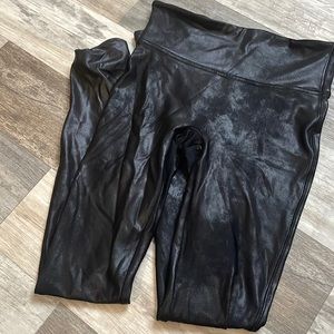 Leather like leggings